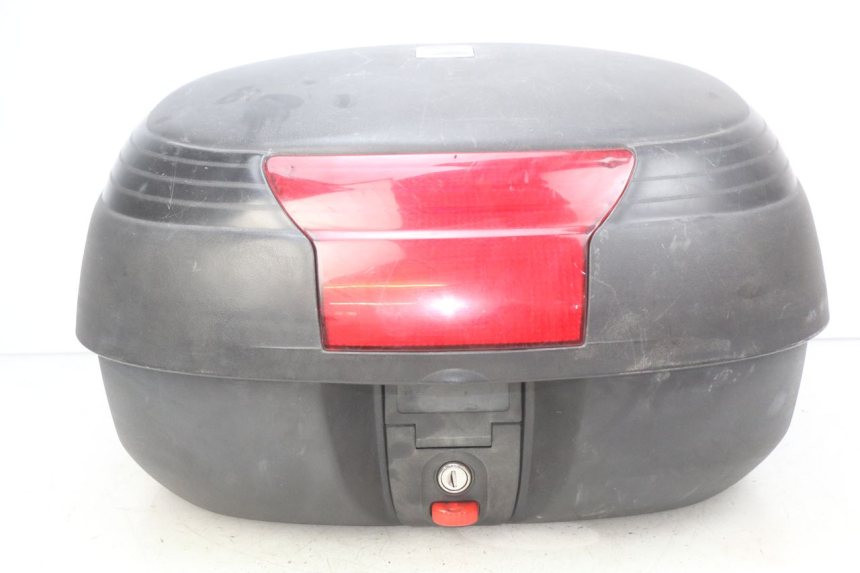 photo de TOP BOX HONDA FES PANTHEON 2T 125 (1998 - 2002) - Surface and material condition