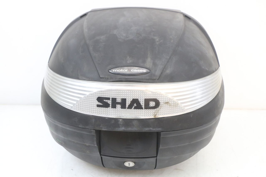 photo de TOP BOX PEUGEOT KISBEE 4T 50 (2018 - 2022) - Alternative perspective