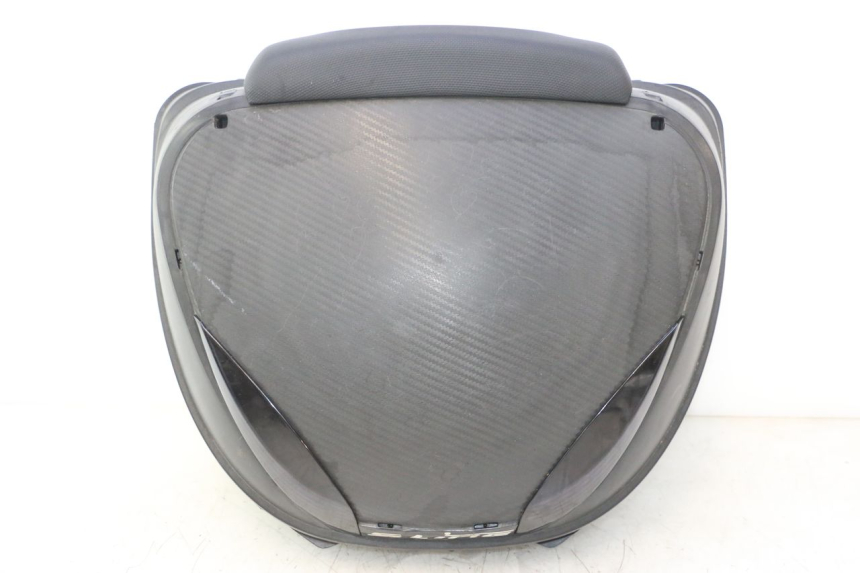 photo de TOP BOX PEUGEOT KISBEE 4T 50 (2023 - 2026) - Markings and original references