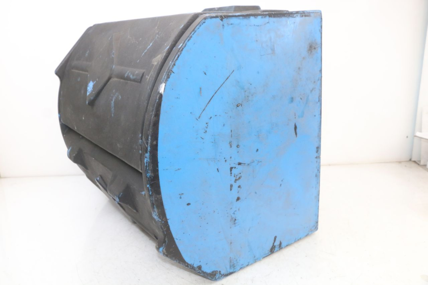 photo de TOP BOX PEUGEOT LUDIX 50 (2005 - 2007) - Surface and material condition