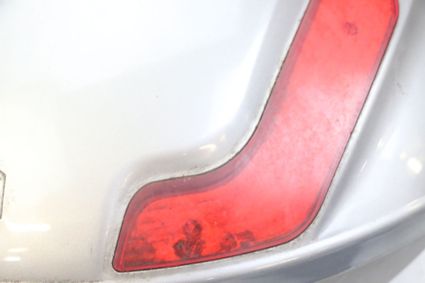 photo de TOP BOX PIAGGIO MP3 LT 300 (2010 - 2016) - Surface and material condition