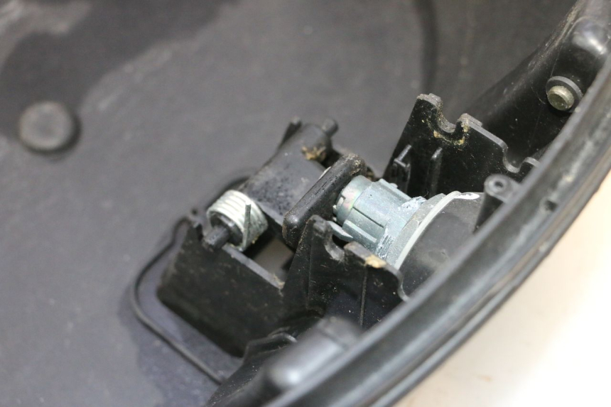 photo de TOP BOX PIAGGIO MP3 LT 400 (2007 - 2012) - Checked used part