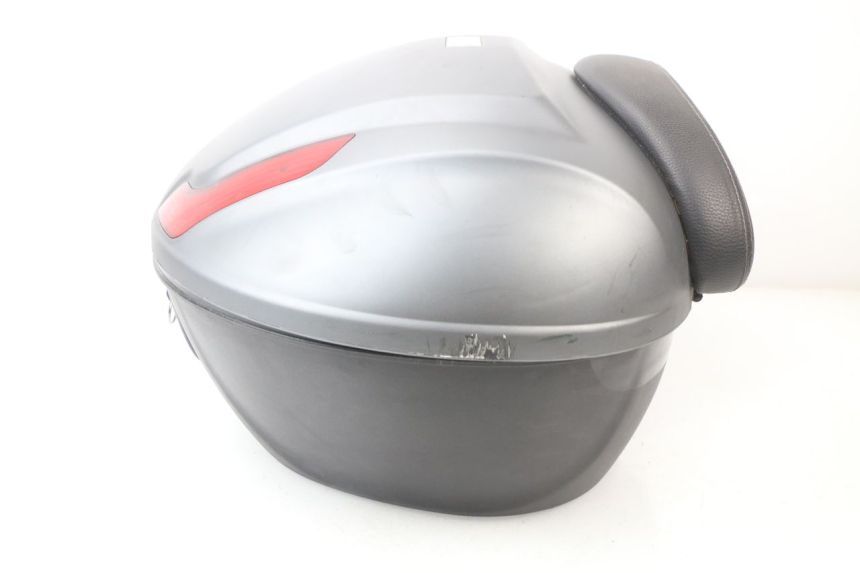 photo de TOP BOX PIAGGIO MP3 500 (2011 - 2015) - Fixing points details