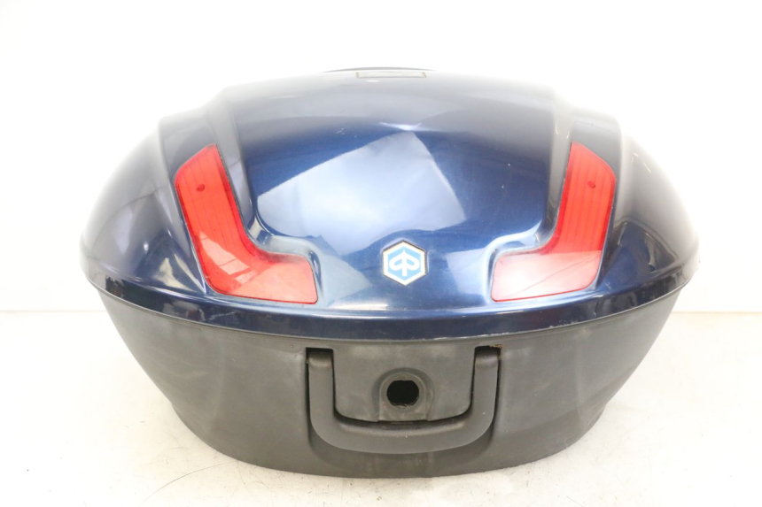 photo de TOP BOX PIAGGIO MP3 RL 250 (2006 - 2010) - Component detail