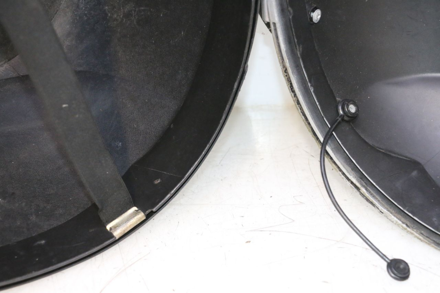 photo de TOP BOX PIAGGIO MP3 125 (2006 - 2014) - Main view