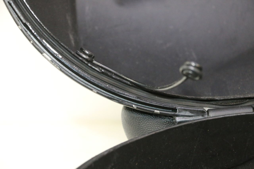 photo de TOP BOX PIAGGIO MP3 125 (2006 - 2014) - Distinctive features