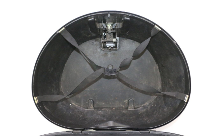photo de TOP BOX PIAGGIO MP3 125 (2006 - 2014) - Surface and material condition
