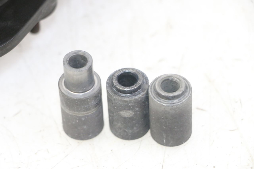 photo de TOP BOX HONDA NTV DEAUVILLE ABS 700 (2007 - 2016) - Fixing points details