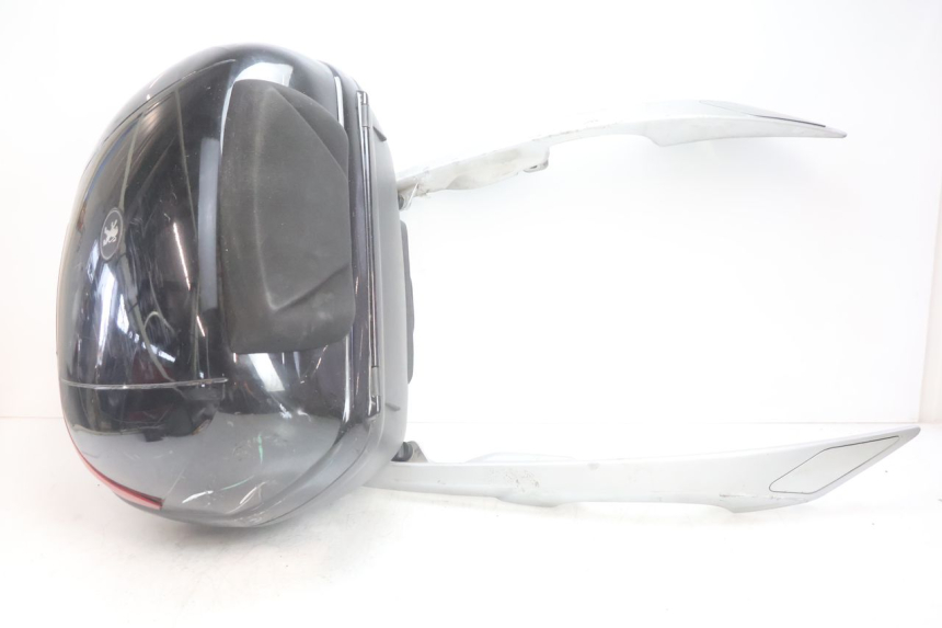 photo de TOP BOX PEUGEOT SATELIS 125 (2006 - 2009) - Distinctive features