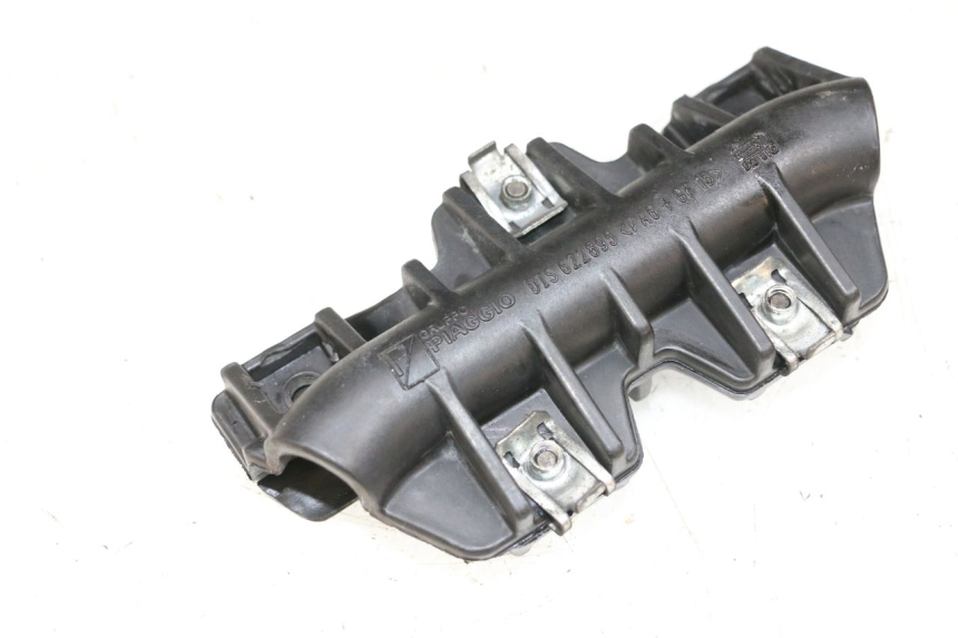 photo de TOP BOX PIAGGIO VESPA GTS SUPER IE 125 (2009 - 2016) - Spare part profile view
