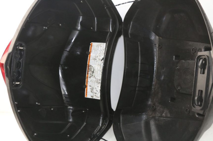 photo de TOP BOX YAMAHA YP X-MAX XMAX 400 (2014 - 2017) - Component detail