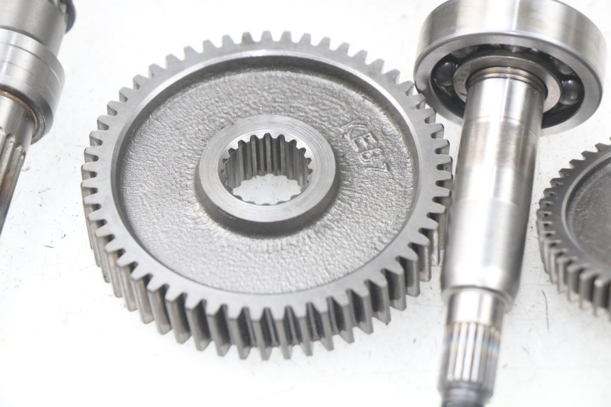 photo de REAR WHEEL SHAFT KYMCO AGILITY FR 2T 50 (2012 - 2017) - Checked used part