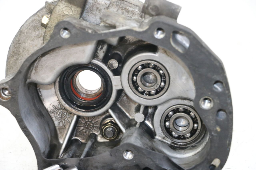 photo de REAR WHEEL SHAFT KYMCO AGILITY PREMIUM 50 (2007 - 2010) - Distinctive features