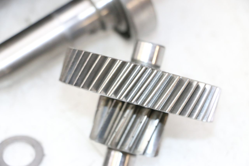 photo de WHEEL TRANSMISSION SUZUKI BURGMAN 125 (2007 - 2014) - Used quality zoom