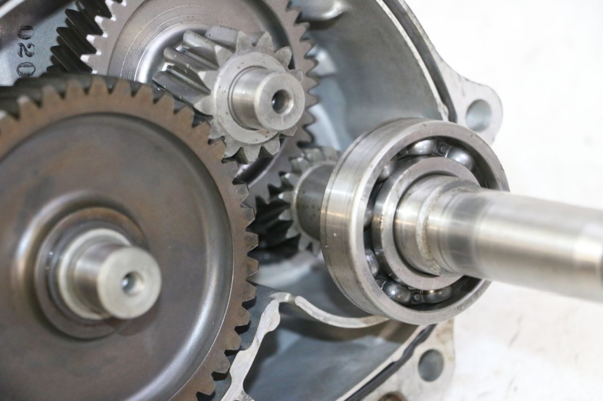 photo de WHEEL TRANSMISSION SUZUKI BURGMAN 125 (2007 - 2014) - Zoom on usage condition