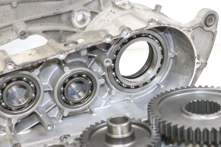 photo de REAR WHEEL SHAFT SUZUKI BURGMAN 650 (2013 - 2020) - Technical close-up