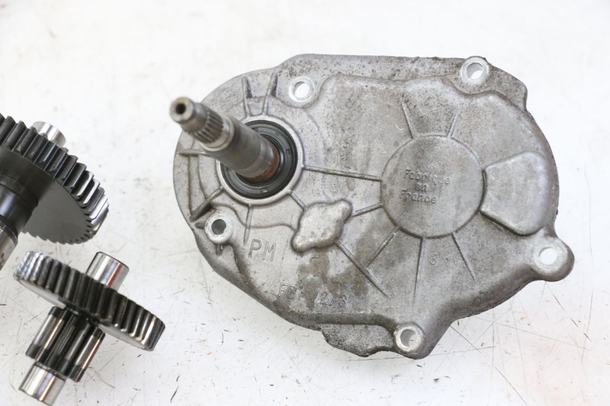 photo de REAR WHEEL SHAFT PEUGEOT ELYSTAR 50 (2002 - 2014) - Alternative perspective