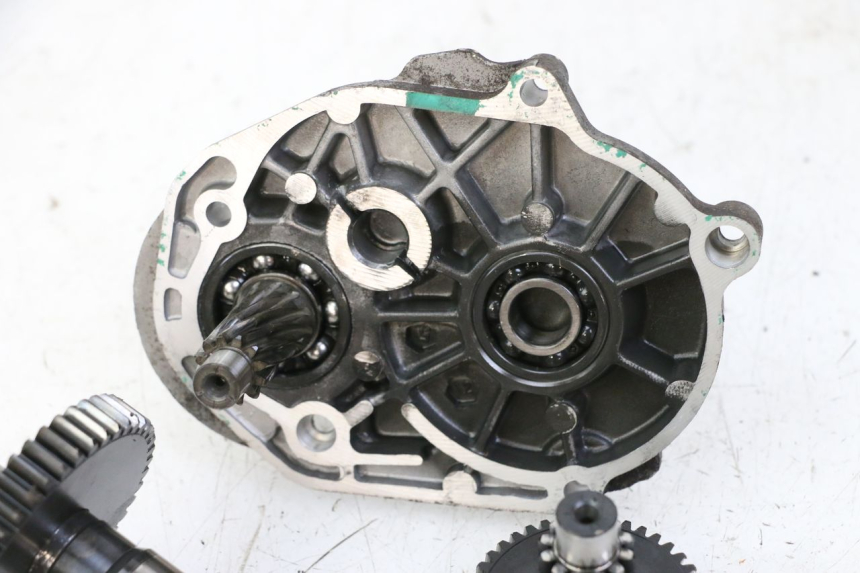 photo de REAR WHEEL SHAFT PEUGEOT ELYSTAR 50 (2002 - 2014) - Markings and original references