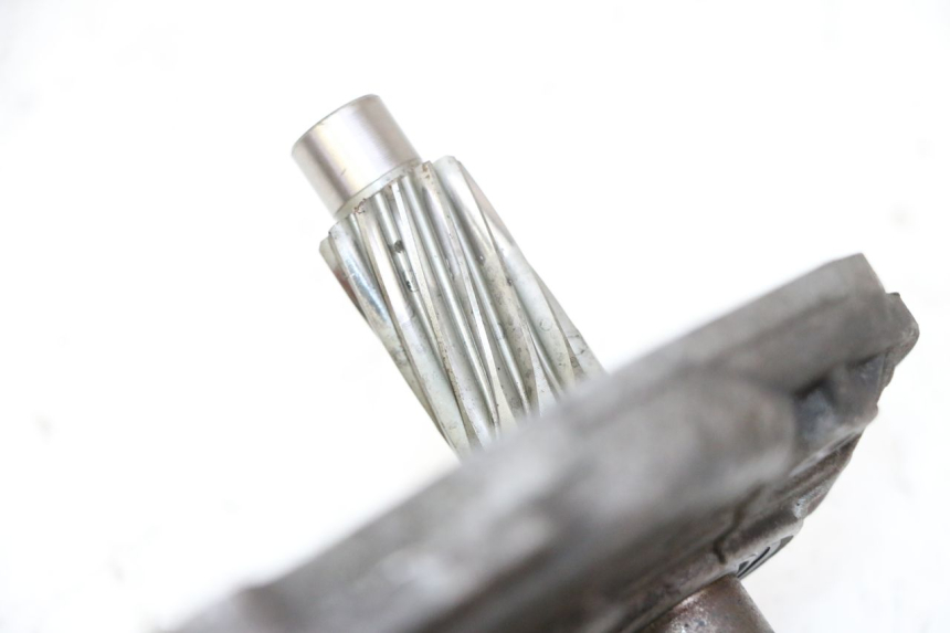 photo de REAR WHEEL SHAFT PEUGEOT ELYSTAR 50 (2002 - 2014) - Additional view of the item