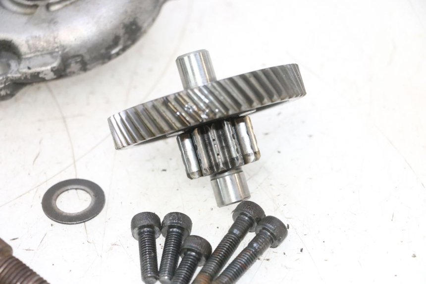 photo de REAR WHEEL SHAFT MBK EVOLIS 80 (1993 - 1999) - Technical close-up
