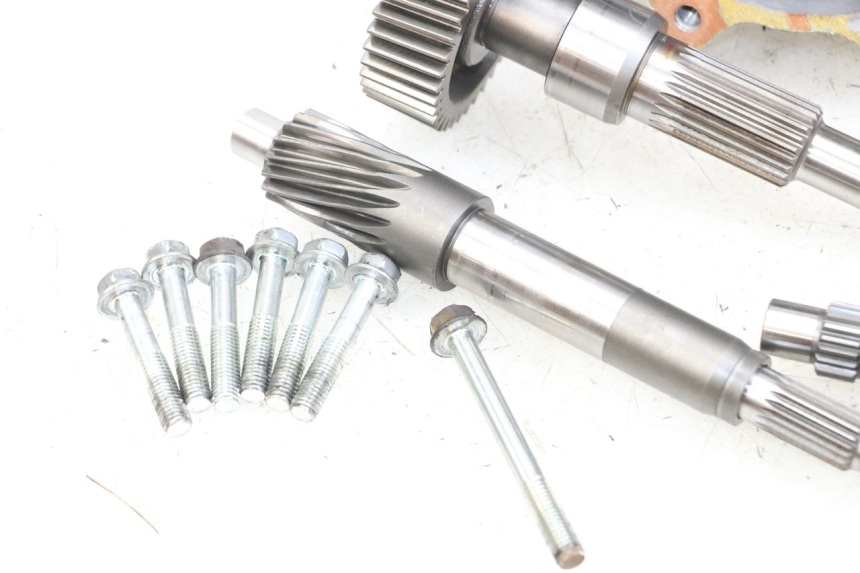 photo de REAR WHEEL SHAFT HONDA FES PANTHEON 2T 125 (1998 - 2002) - Component zoom