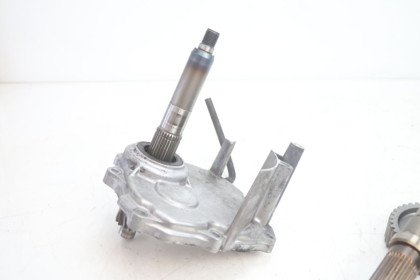 photo de REAR WHEEL SHAFT HONDA FJS SILVER WING SILVERWING 400 (2005 - 2008) - Fixing points details