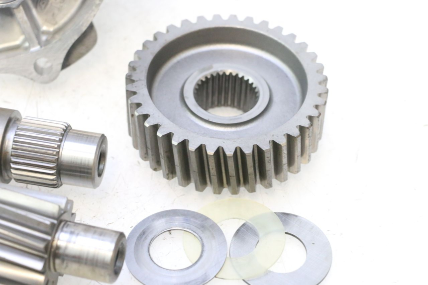 photo de REAR WHEEL SHAFT HONDA FJS SILVER WING SILVERWING 400 (2005 - 2008) - Component detail