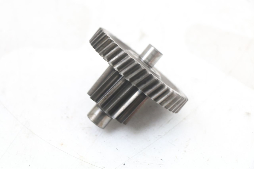 photo de REAR WHEEL SHAFT HONDA NES AROBASE 125 (2000 - 2003) - Focus on structure