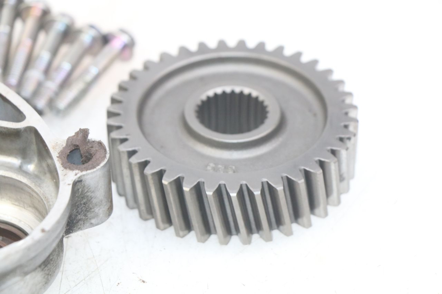 photo de WHEEL TRANSMISSION YAMAHA HW XENTER 125 (2011 - 2017) - Zoom on usage condition