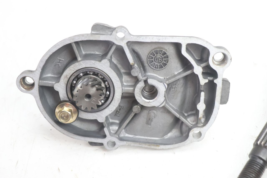 photo de REAR WHEEL SHAFT RIDE JUMP 2T 50 (2012 - 2017) - Alternative perspective