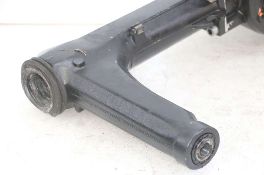 photo de REAR WHEEL SHAFT BMW K 75 RT 750 (1989 - 1997) - Detailed visual inspection