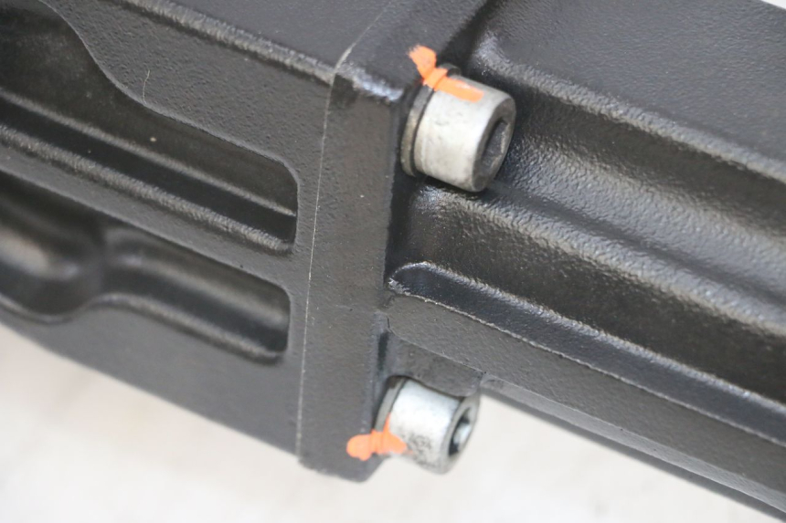 photo de REAR WHEEL SHAFT BMW K 75 RT 750 (1989 - 1997) - Markings and original references