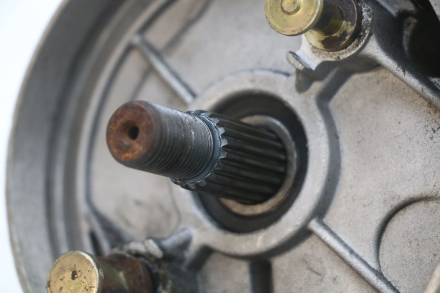 photo de REAR WHEEL SHAFT ORCAL KITE 4T 50 (2019 - 2023) - High-resolution close-up