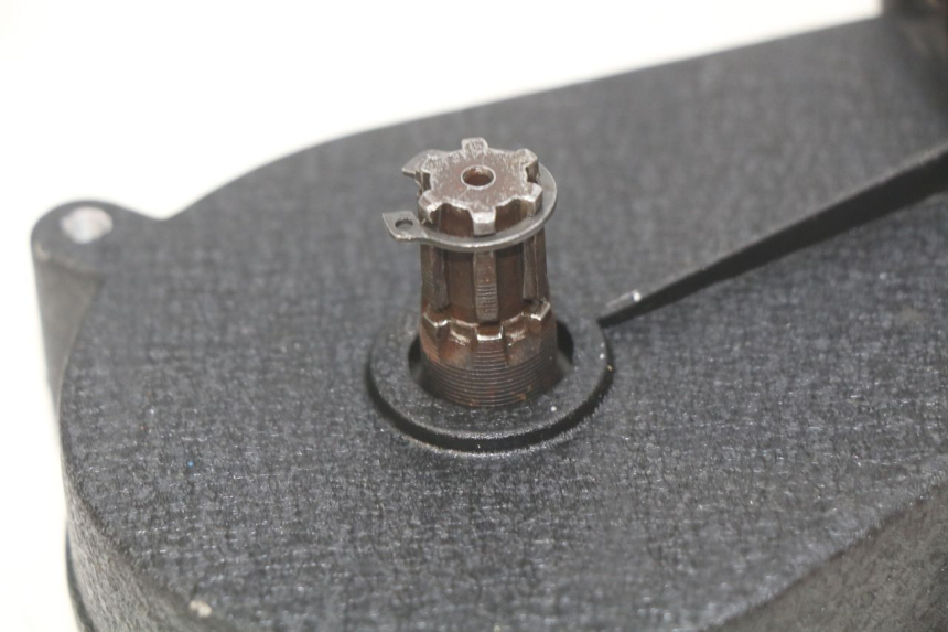 photo de WHEEL TRANSMISSION POCKET BIKE KXD 50 - Alternative perspective