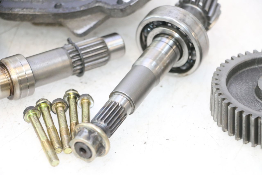 photo de REAR WHEEL SHAFT KYMCO LIKE 125 (2009 - 2016) - High-resolution close-up