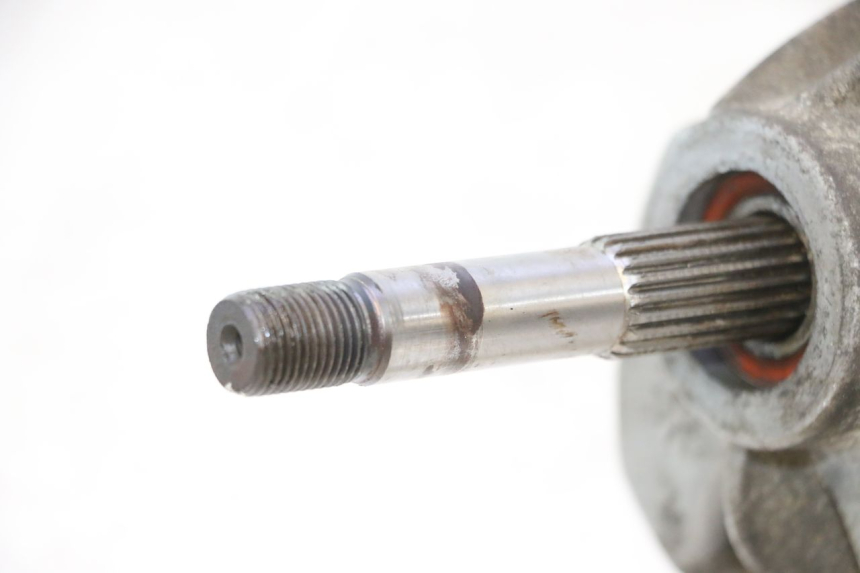 photo de REAR WHEEL SHAFT KYMCO LIKE 125 (2009 - 2016) - Alternative perspective