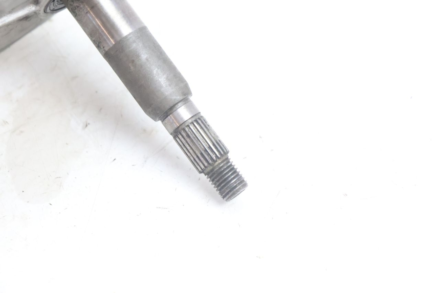 photo de REAR WHEEL SHAFT PEUGEOT LUDIX BLASTER 50 (2006 - 2014) - Technical close-up