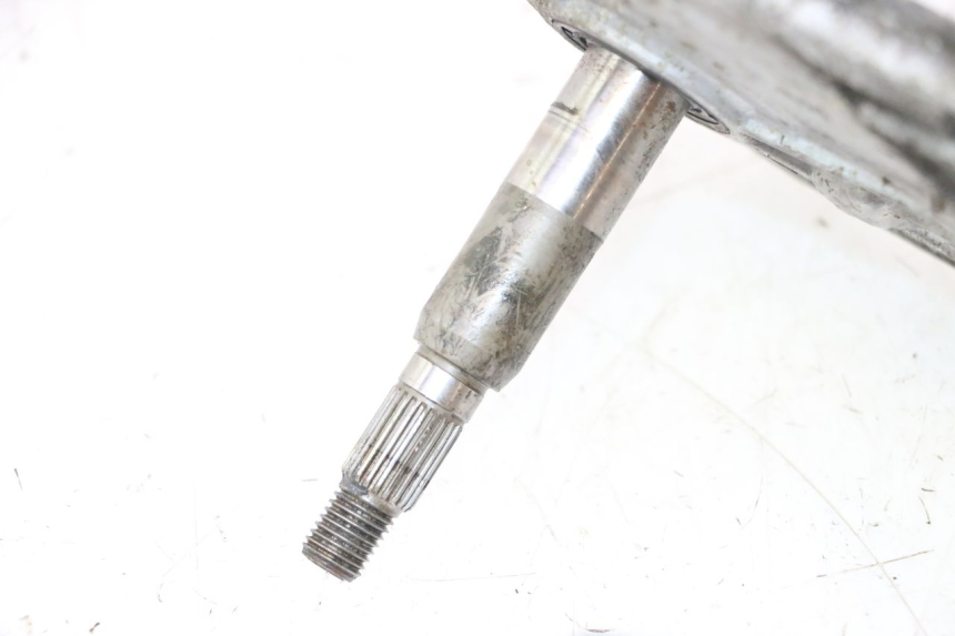 photo de REAR WHEEL SHAFT PEUGEOT LUDIX ONE 50 (2004 - 2013) - Component zoom