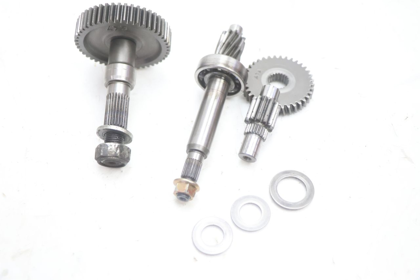 photo de REAR WHEEL SHAFT SYM MIO 50 (2005 - 2010) - Surface and material condition
