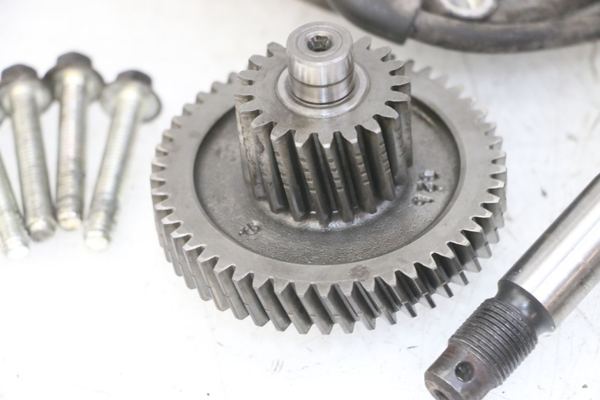 photo de REAR WHEEL SHAFT PIAGGIO MP3 LT 300 (2010 - 2016) - Detailed visual inspection