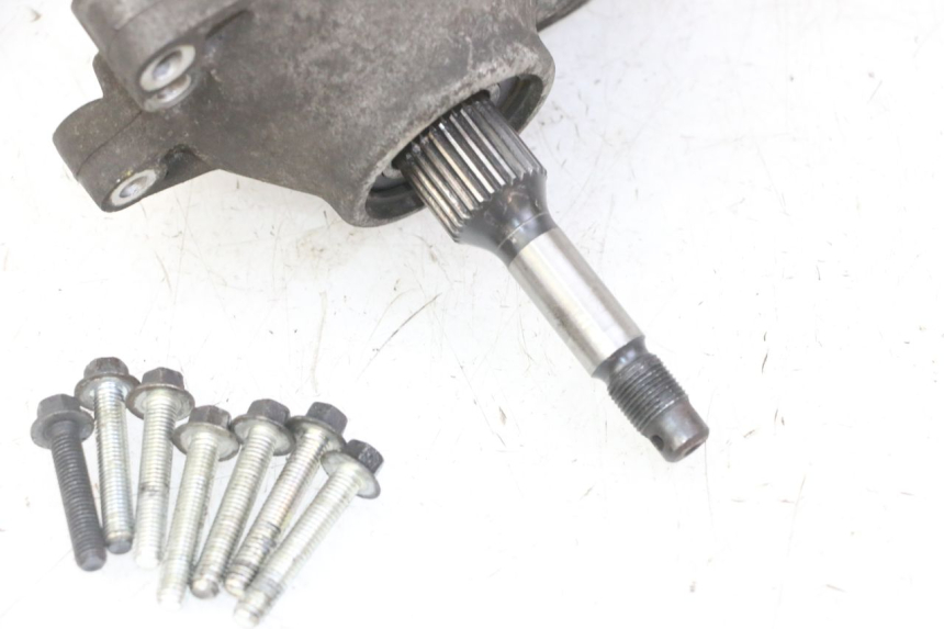 photo de REAR WHEEL SHAFT PIAGGIO MP3 LT 300 (2010 - 2016) - Alternative perspective