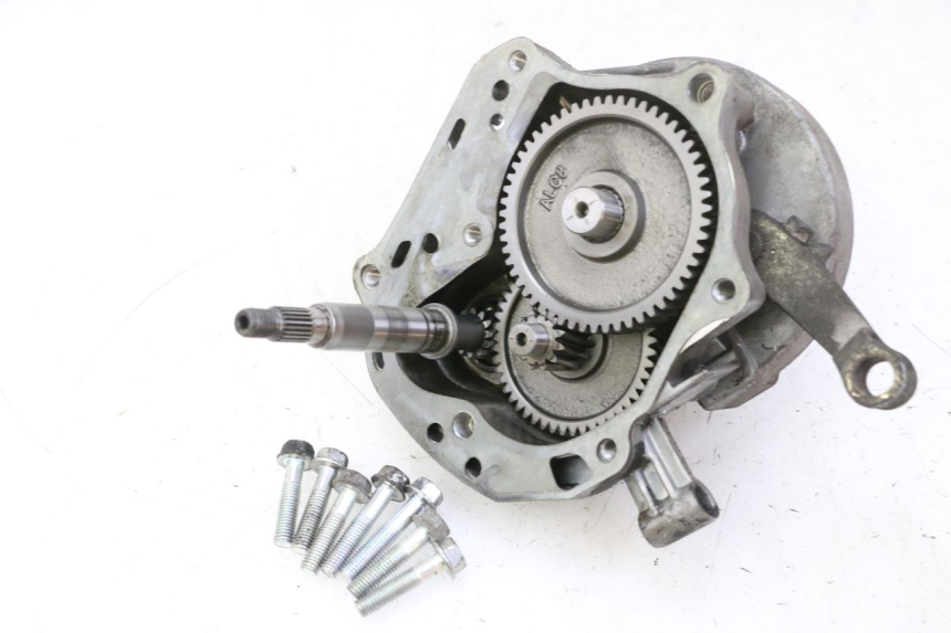 photo de REAR WHEEL SHAFT KYMCO LIKE 4T 50 (2019 - 2025) - Technical close-up