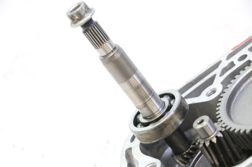 photo de REAR WHEEL SHAFT KYMCO LIKE 4T 50 (2019 - 2025) - Alternative angle