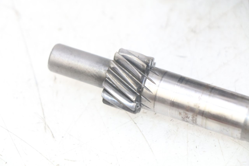 photo de REAR WHEEL SHAFT PIAGGIO NEW TYPHOON 50 (2018 - 2021) - Alternative perspective