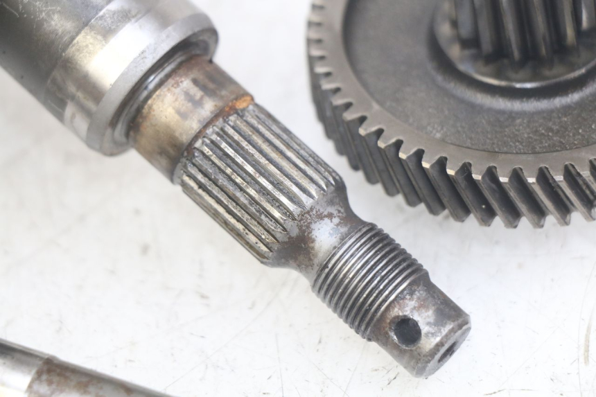 photo de REAR WHEEL SHAFT PIAGGIO NEW TYPHOON 50 (2018 - 2021) - Fixing points details