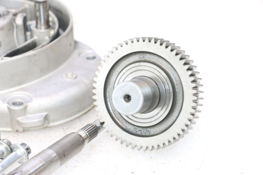 photo de REAR WHEEL SHAFT PIAGGIO NEW TYPHOON 50 (2018 - 2021) - Component zoom