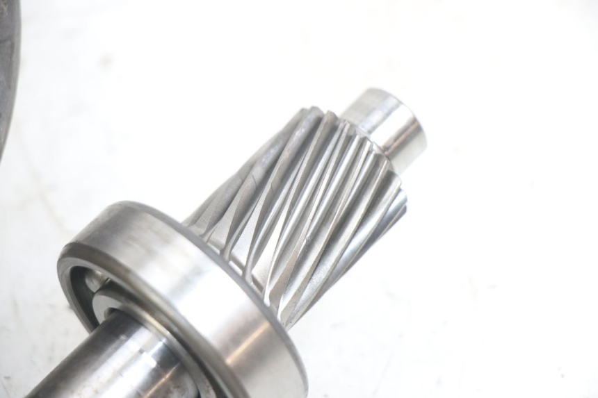 photo de REAR WHEEL SHAFT HONDA PCX (JF28) 125 (2009 - 2011) - Detailed visual inspection