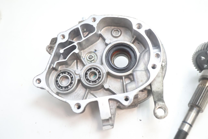 photo de REAR WHEEL SHAFT HONDA PCX (JF28) 125 (2009 - 2011) - Fixing points details
