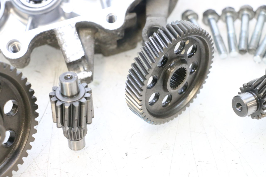 photo de REAR WHEEL SHAFT HONDA PCX (JF57/JF64) 125 (2014 - 2018) - Supplementary product photo