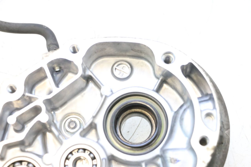 photo de REAR WHEEL SHAFT HONDA PCX (JF57/JF64) 125 (2014 - 2018) - Focus on structure